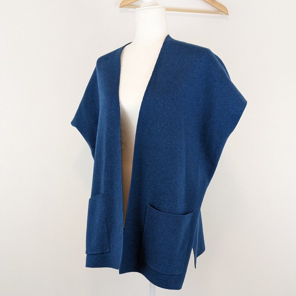 Marble Sleeveless Edge To Edge Cardigan 6771